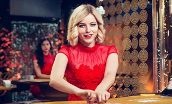 Dịch vụ hỗ trợ khách hàng 01 hello88